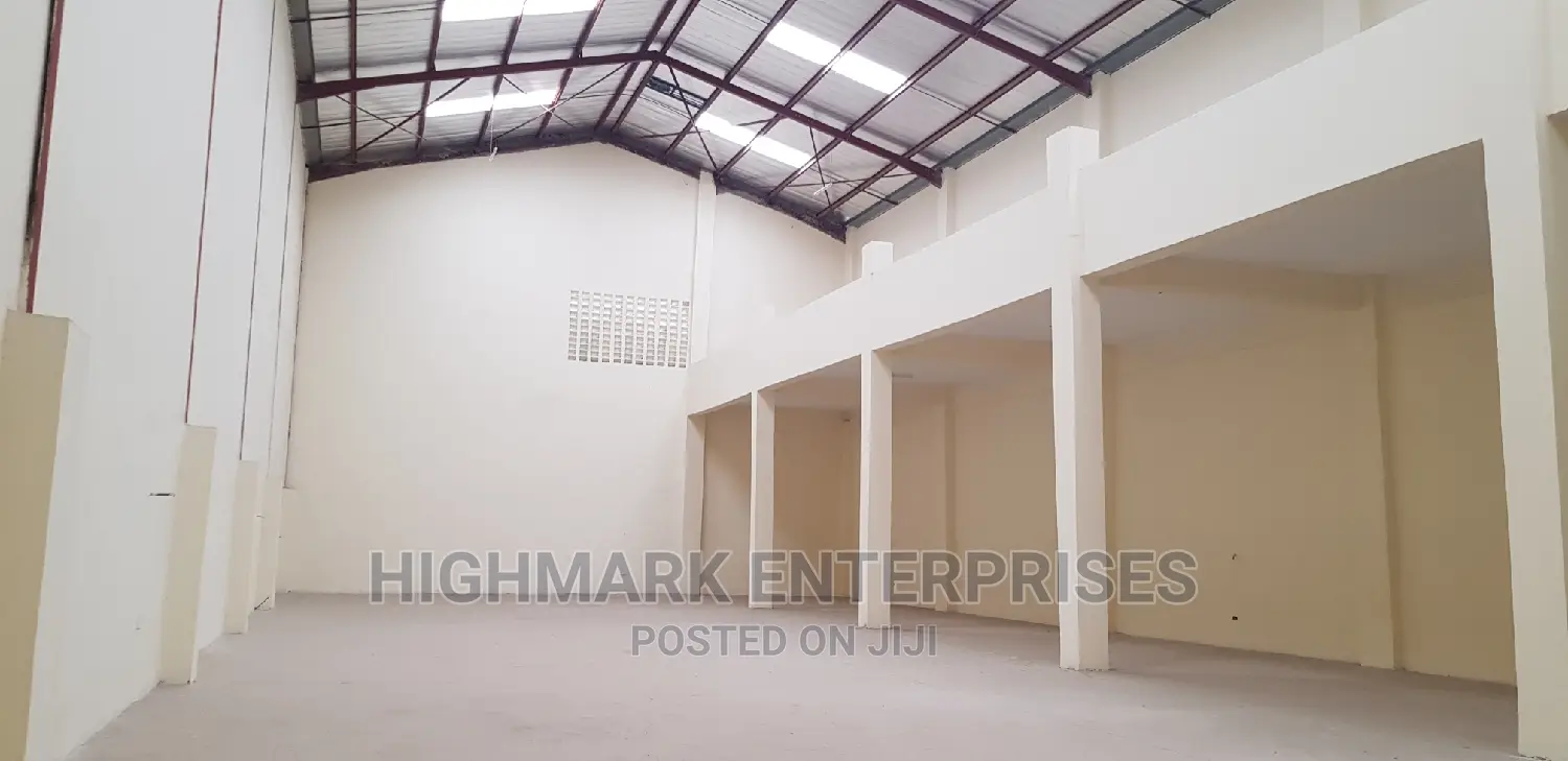 10000 Sq Feet Godown/Warehouse to Let