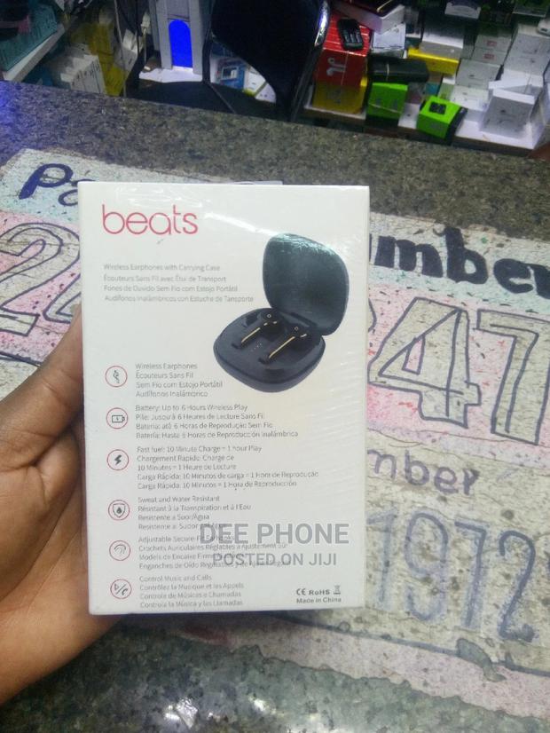 Beats Pro Wireless Earbuds - thumbnail 2
