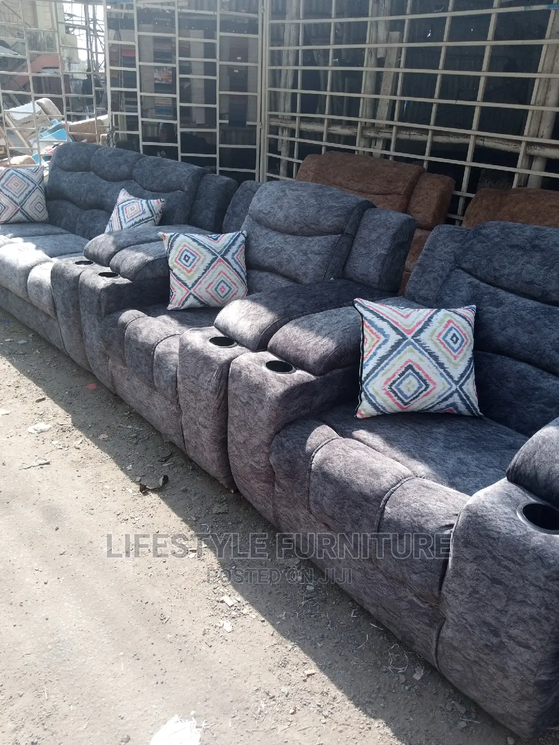 Recliner Like Sofas