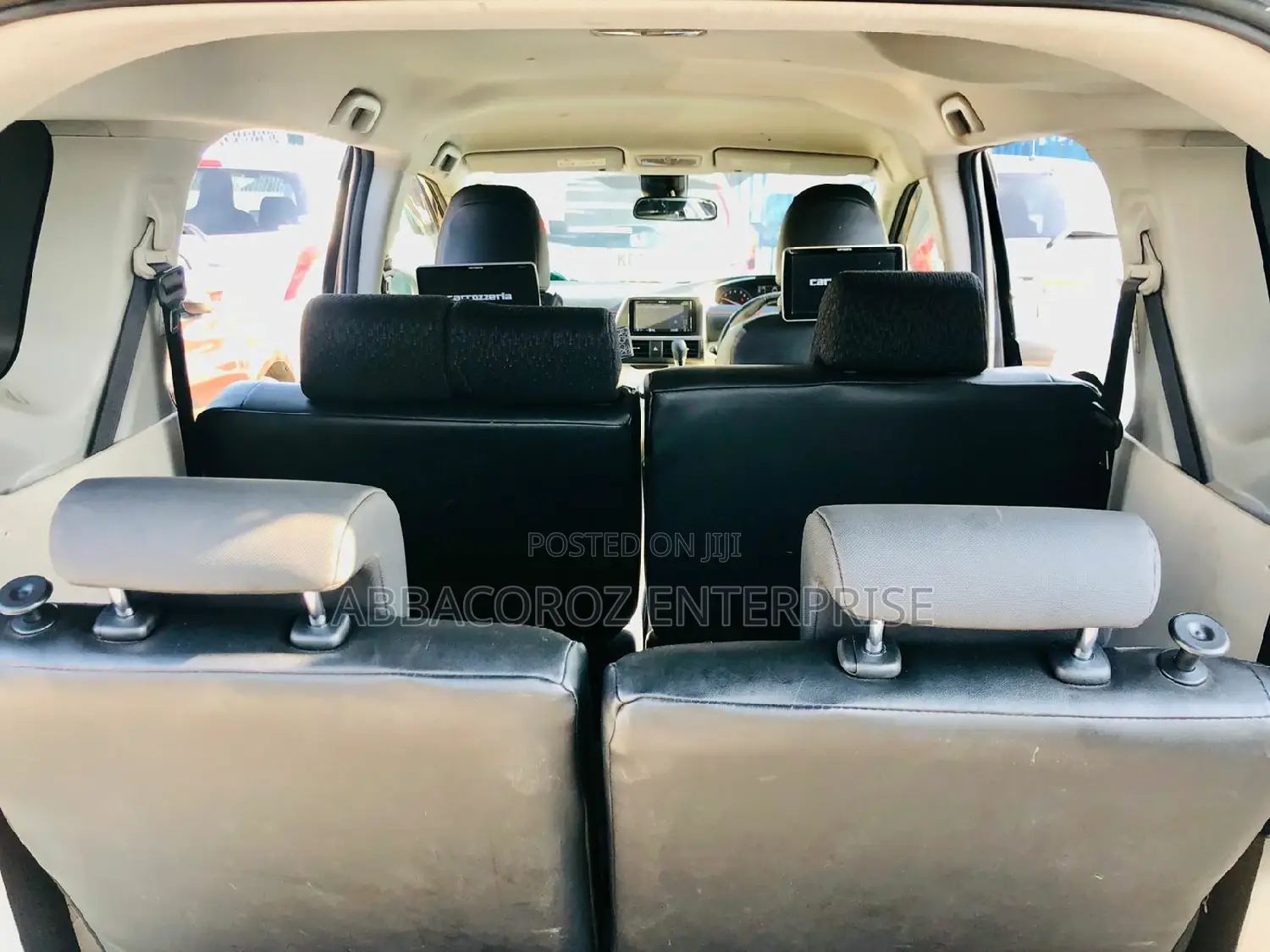 Toyota Sienta 2016 Black