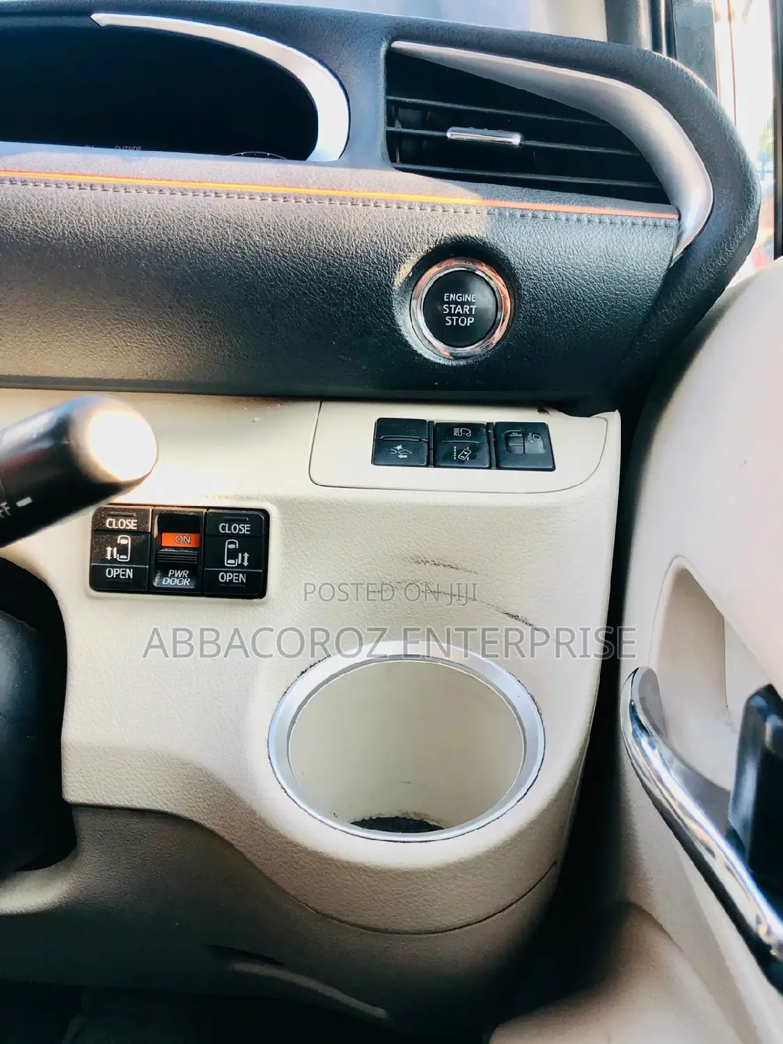 Toyota Sienta 2016 Black