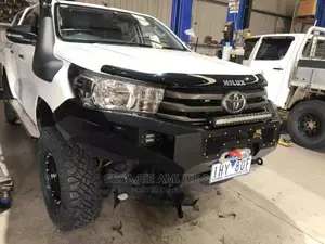 Toyota Hilux Revo Bullbar