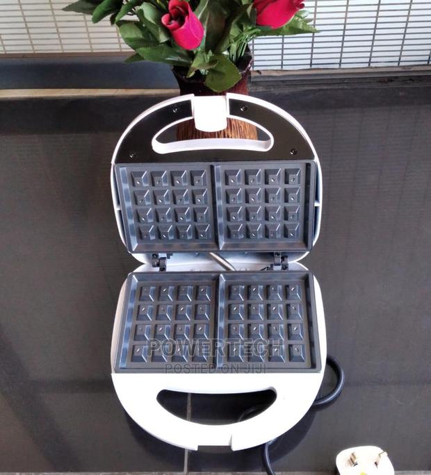 2 Slice Waffle Maker - main view