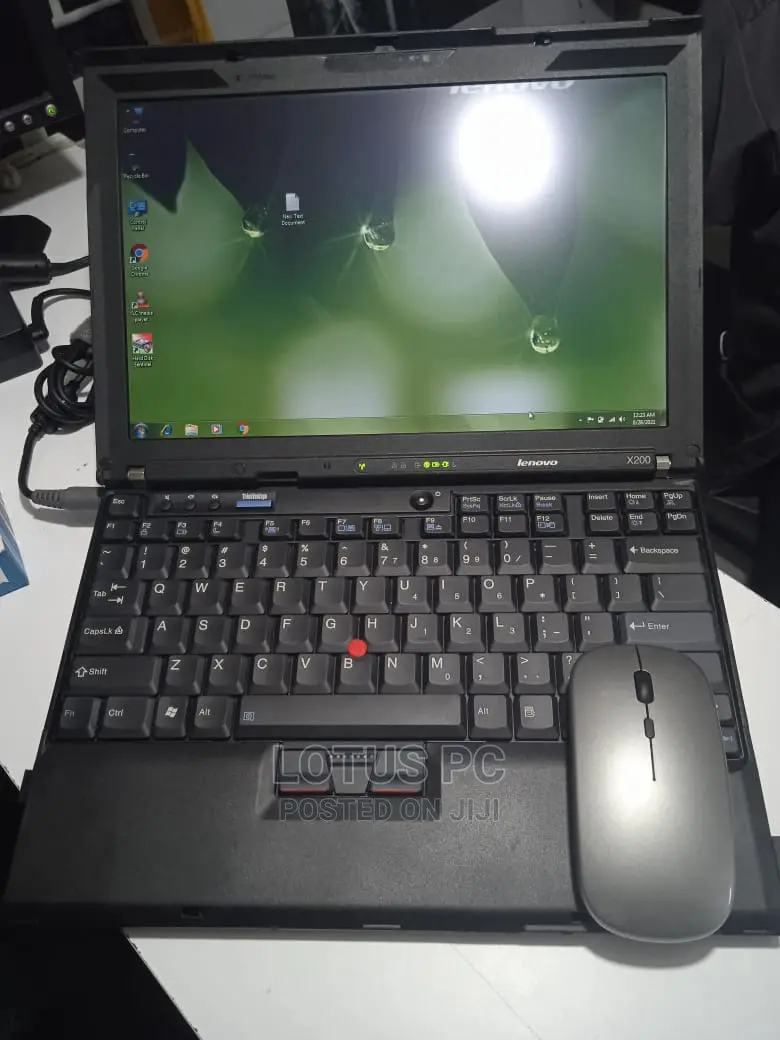 Laptop Lenovo ThinkPad X200 2GB Intel Celeron HDD 250GB