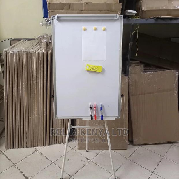 Flip Chart Stand / 3ftx2ft Whiteboard With Stand - thumbnail 2