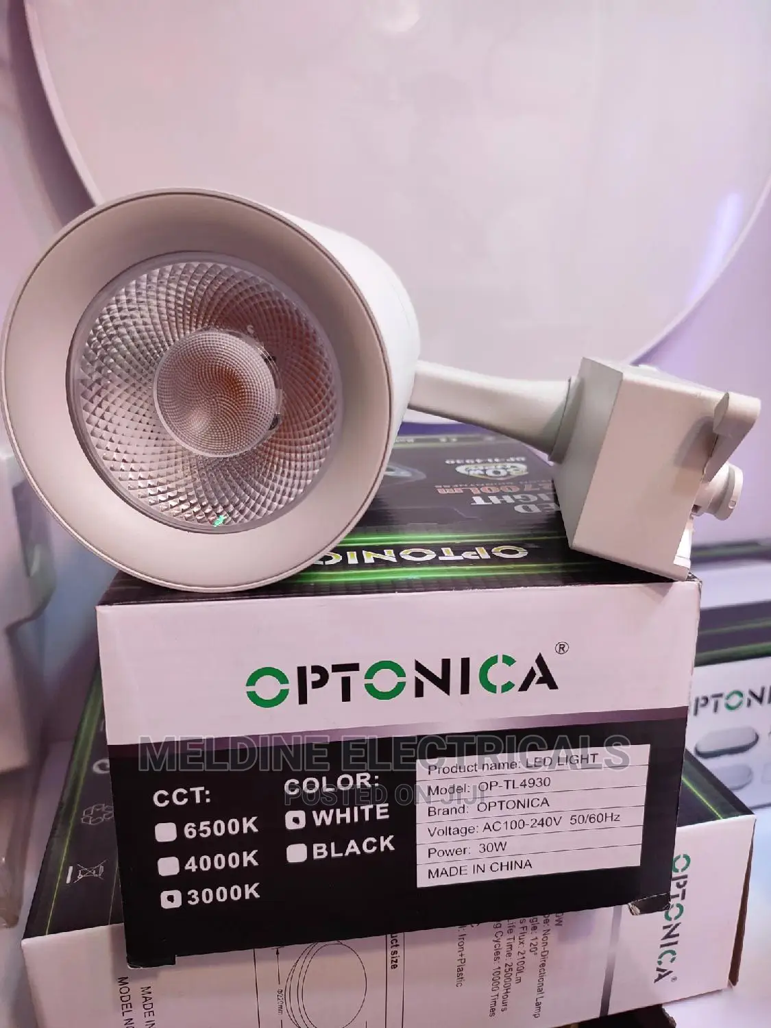 LED 30watts Track Light.