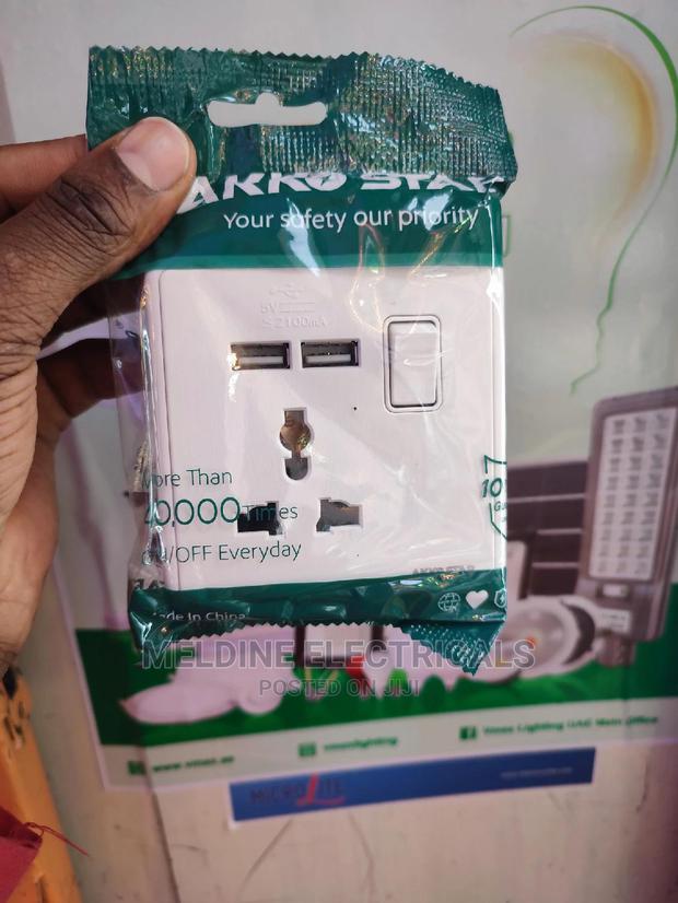 USB Single Socket 13A