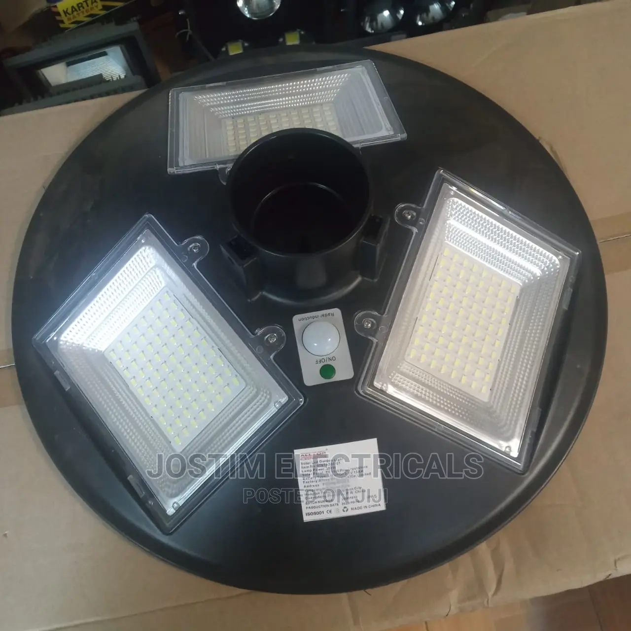 300w Solar Garden / Street Light