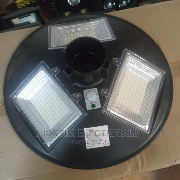 300w Solar Garden / Street Light
