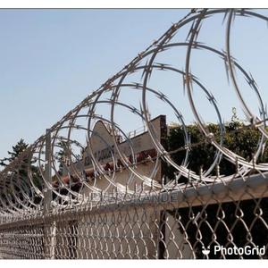 Razor Wire Razor Wire Razor Wire - thumbnail 2