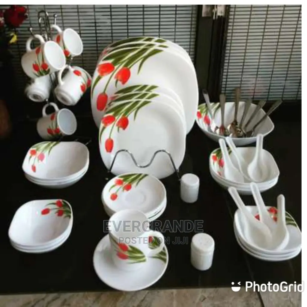 39pc Quadra Dinner Set