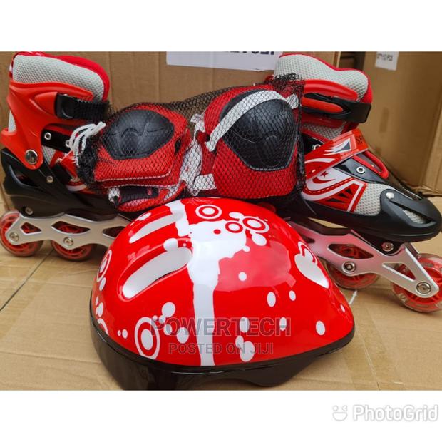 Complete Quality Skating Shoes - main view