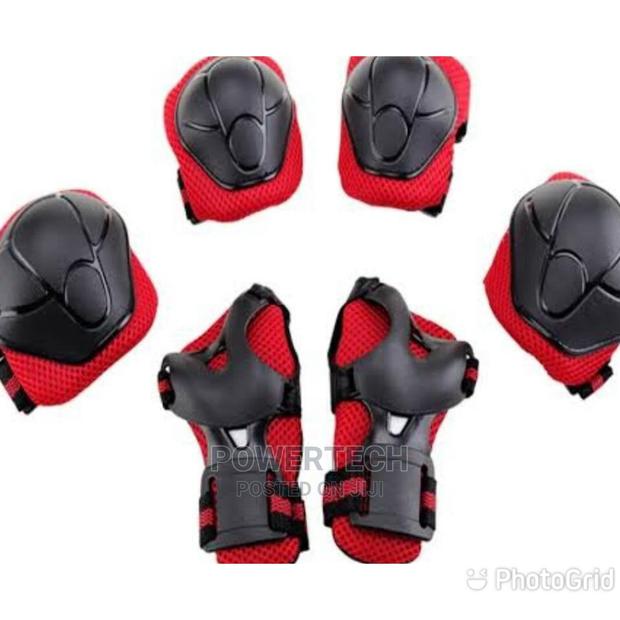 Skating Guards - main view