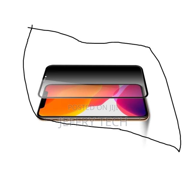 iPhone 11 Privacy Screen Protectector - thumbnail 2