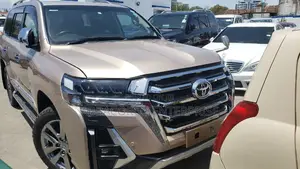 Toyota Land Cruiser 2015 4.6 V8 ZX Gold