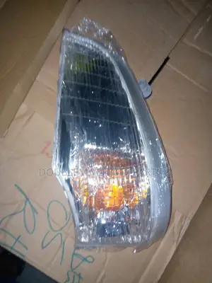 Front Lamp Canter 2005/4m51/Front Lamp Canter 4D35