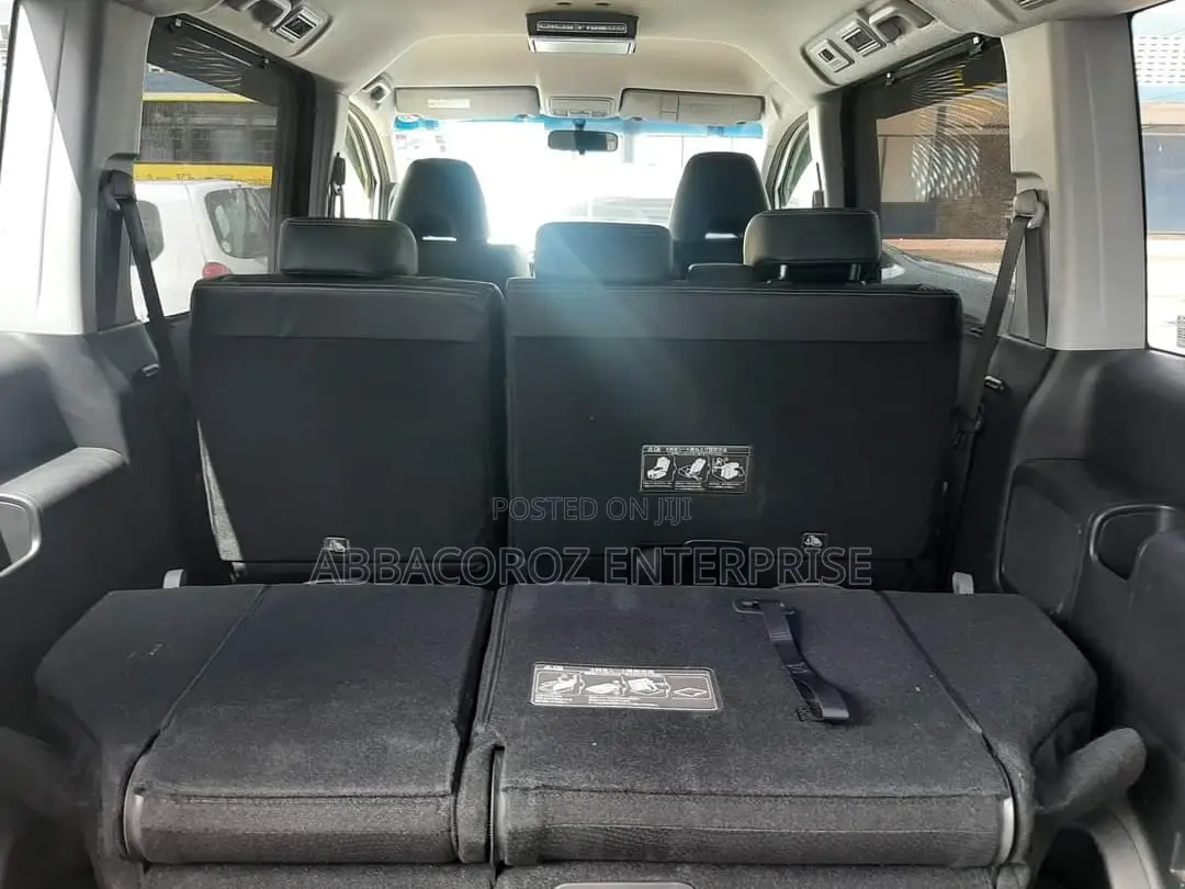 Honda Stepwgn 2015 Pearl