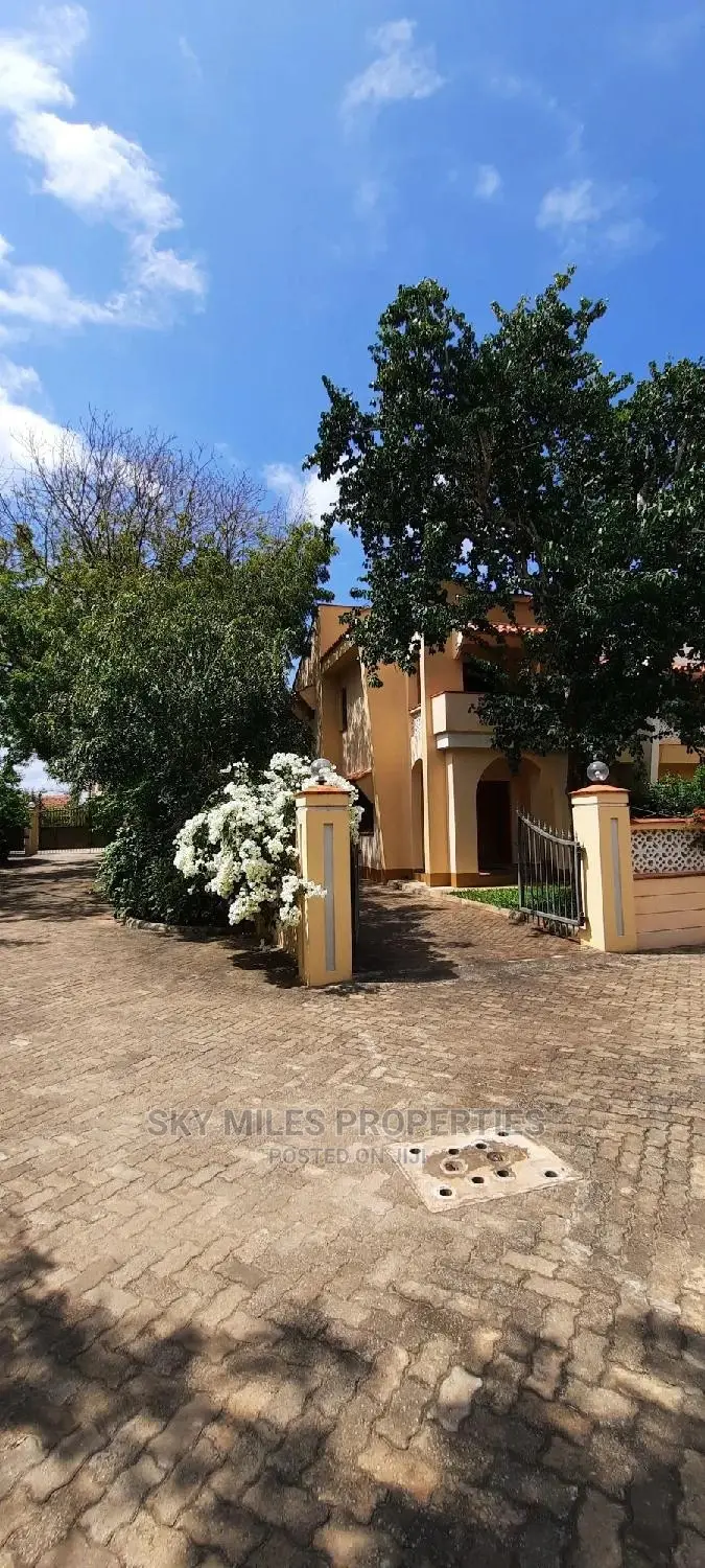 Estate on Sale Located at Serena the Ocean