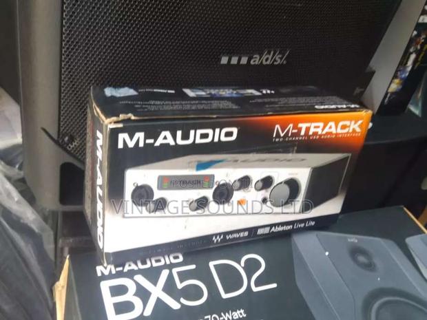 2channel Studio Recording Soundcard - thumbnail 2