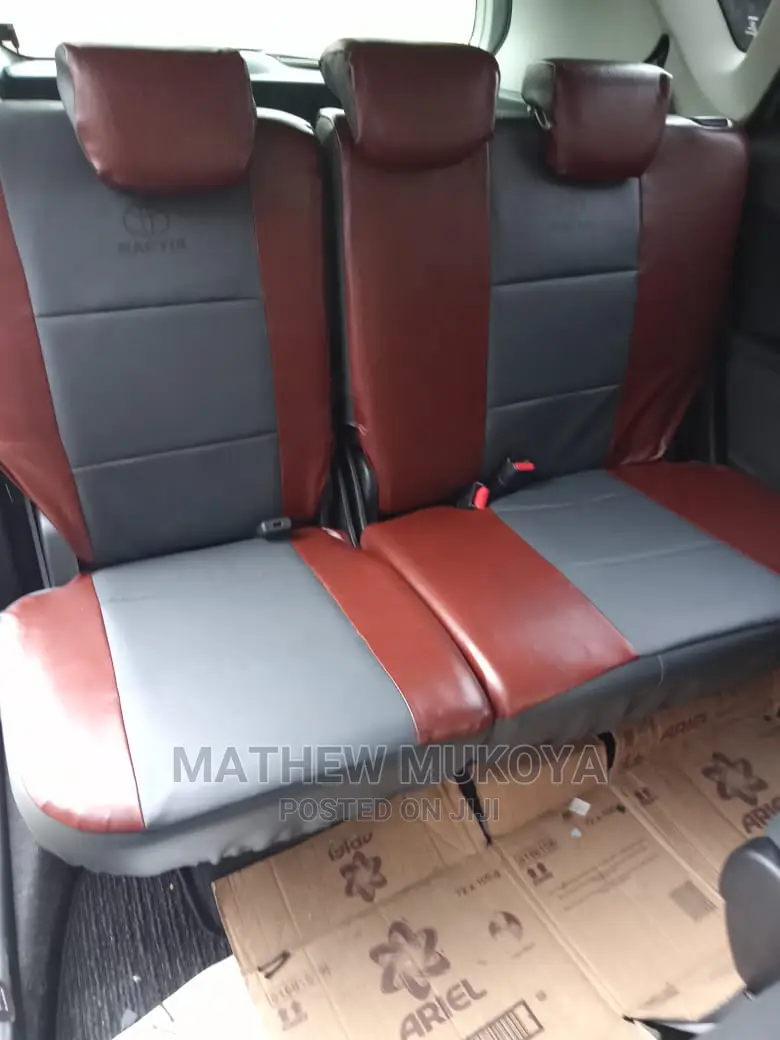 Ractis Unique Colours Car Seat Covers