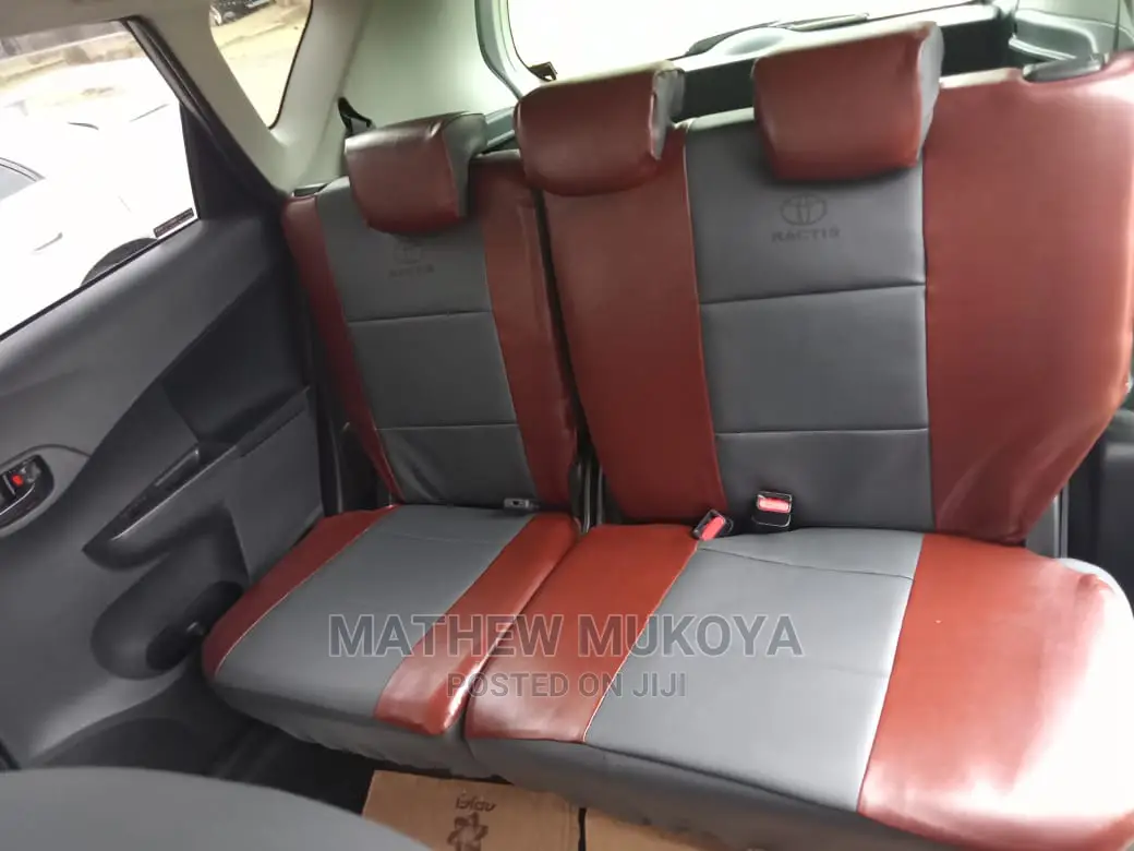 Ractis Unique Colours Car Seat Covers