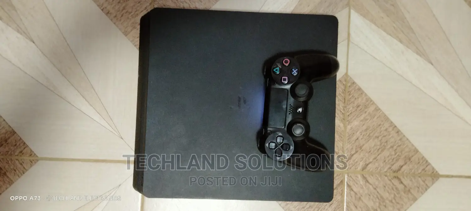 Ps4 Slim, Ps4 Slim