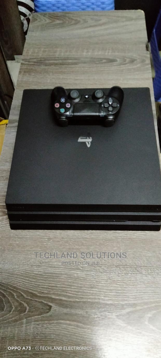 Ps4 PRO , Playstation 4 PRO - main view