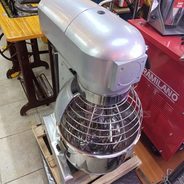 Adaptable 20l Dough Mixer - main view
