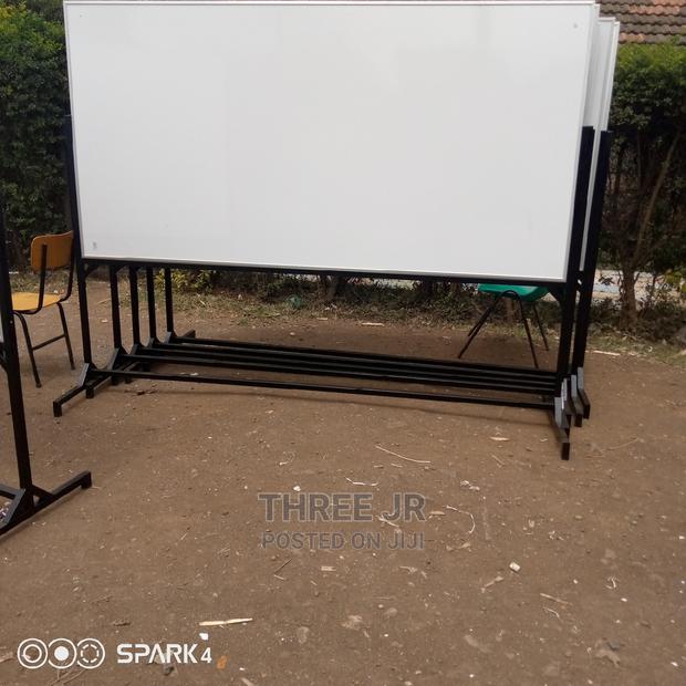 One Sided Portable Whiteboard. 8x4ft - thumbnail 3