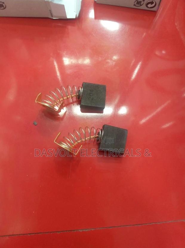 Makita Drill Carbon Brush CB-204A - thumbnail 3