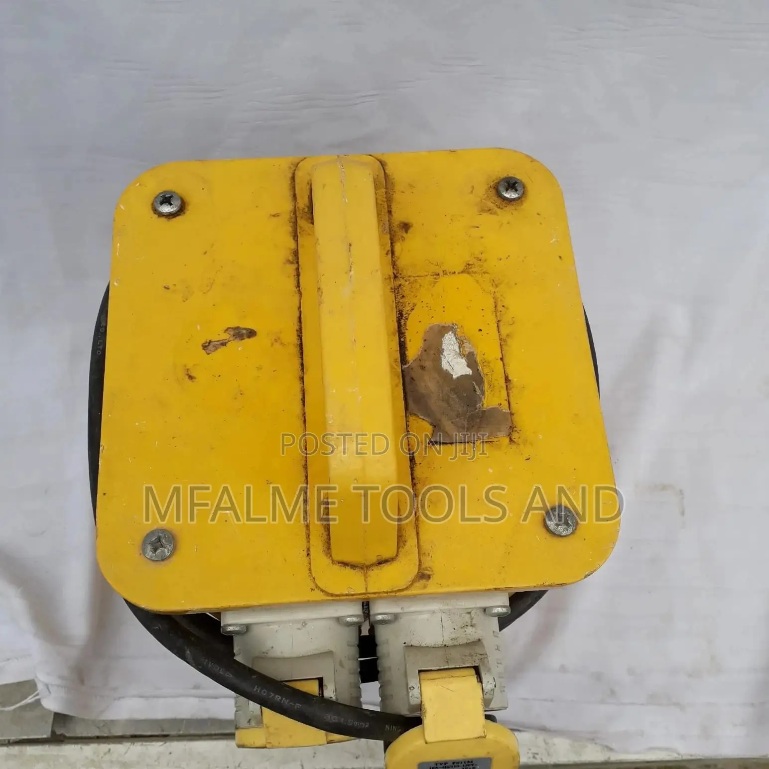 Transformers - Step Down 110V 3300W 3.3kva Portable - Ex-Uk