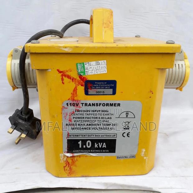 Transformers - Step Down 110v 1000w 1.0kva Portable - Ex-Uk