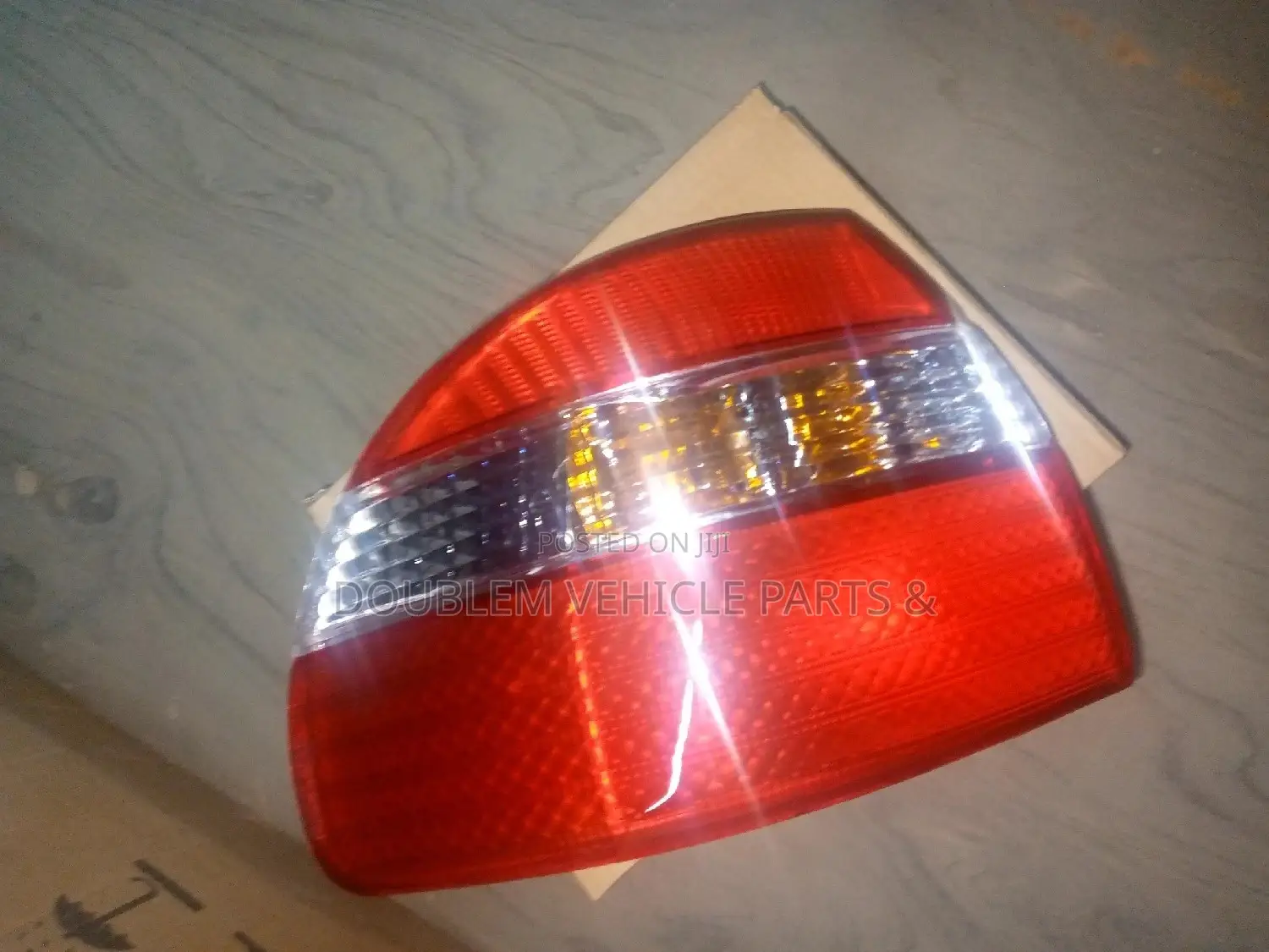 Tail Lamp Tyt Ae111 Body
