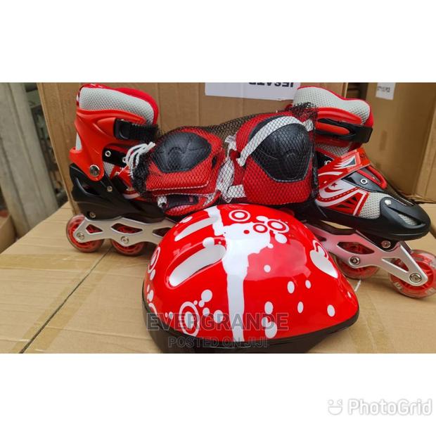 Complete Skating Shoe