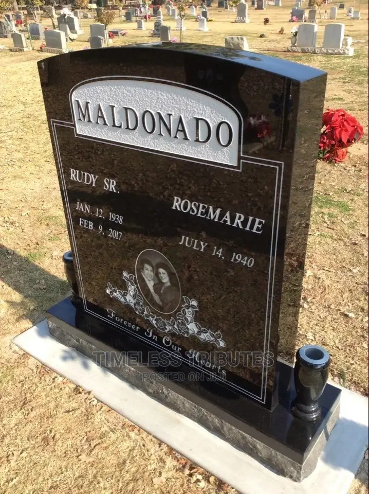 Headstones, Memorial Stones Plaques.