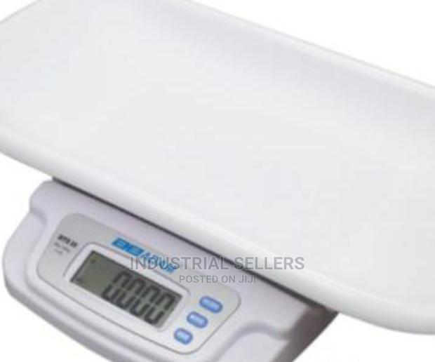 Professionally Proven Baby Scale - main view