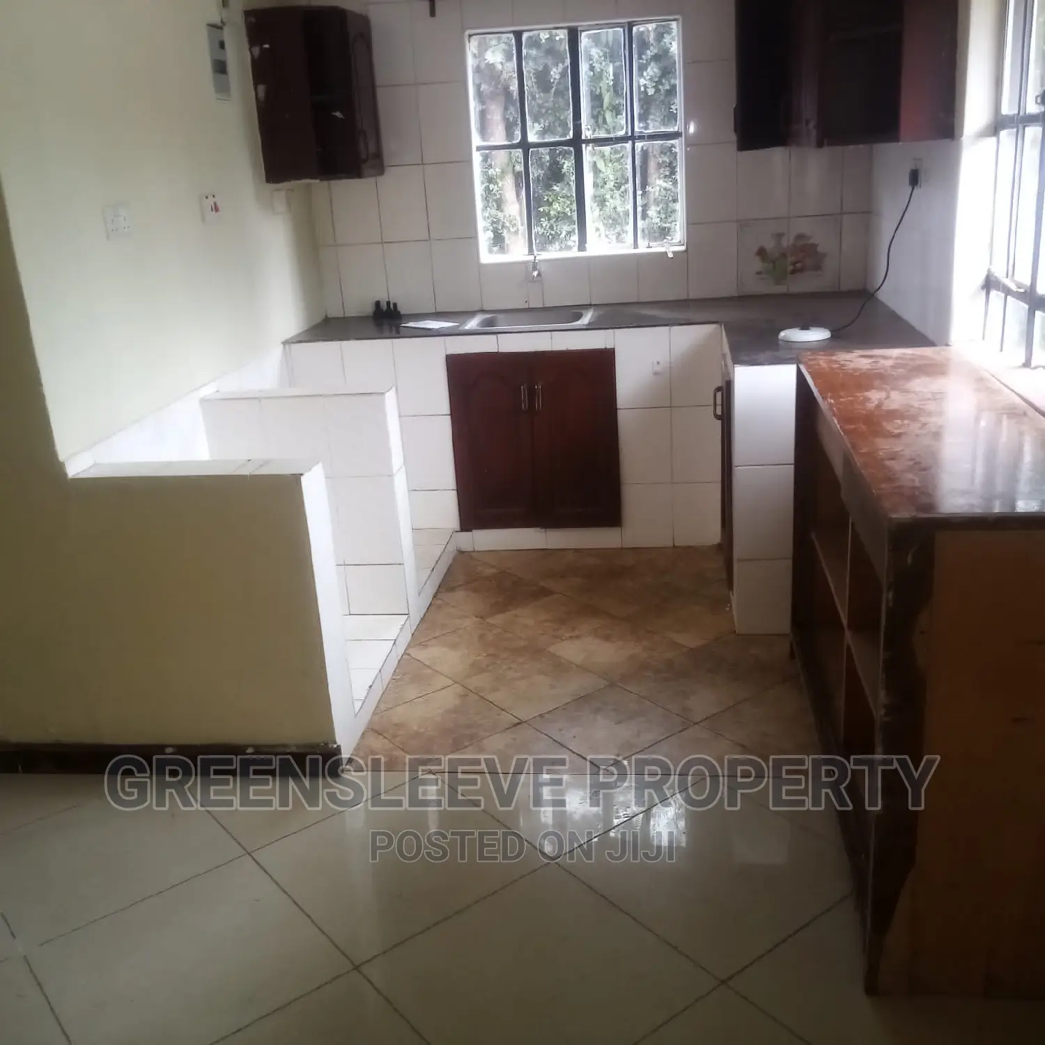 4bdrm Townhouse / Terrace in Karen for Rent