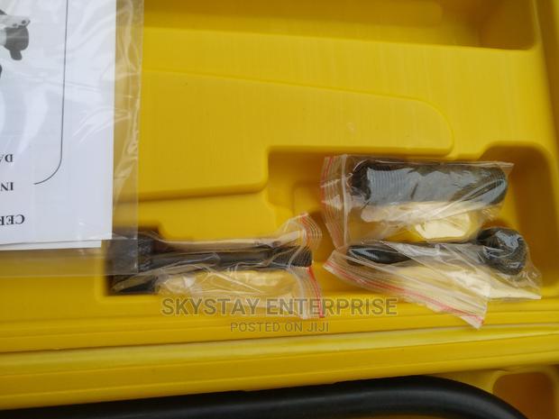 Hydraulic Knockout Punch 9T - thumbnail 3