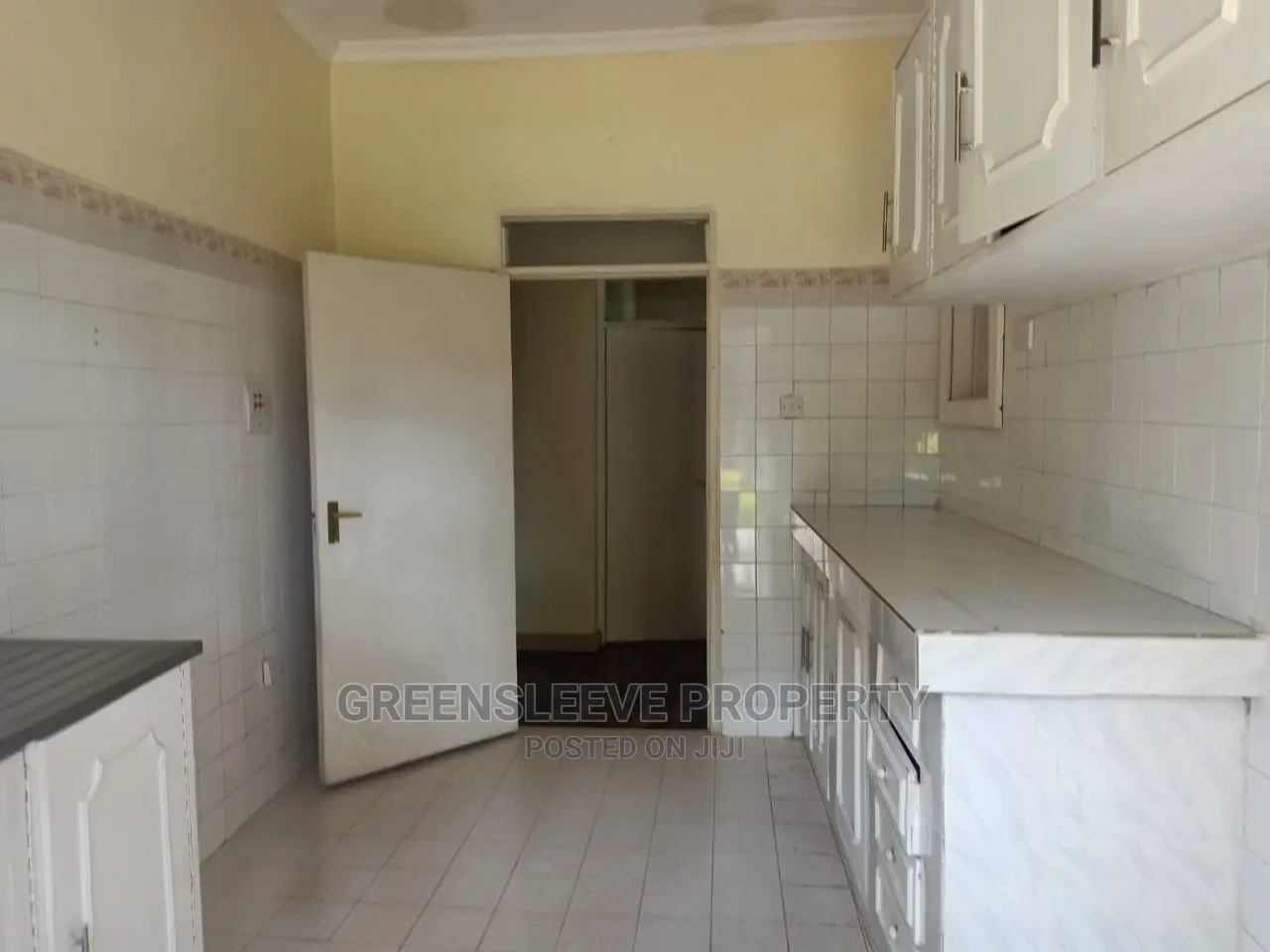 3bdrm Bungalow in Karen for Rent