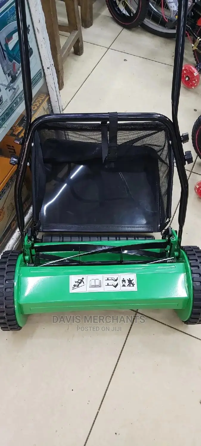 Manual Lawnmower