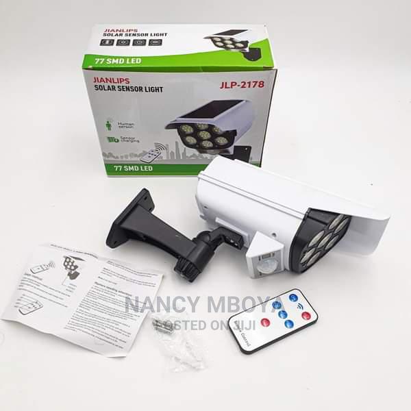 Dummy Camera Solar Sensor Light