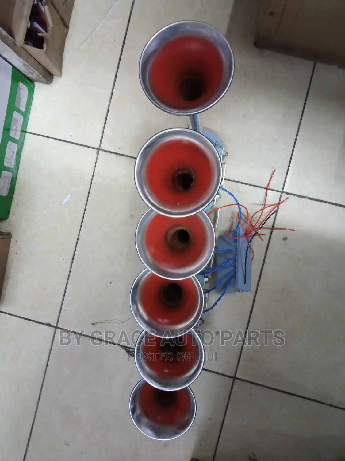 6 Pipe Horn