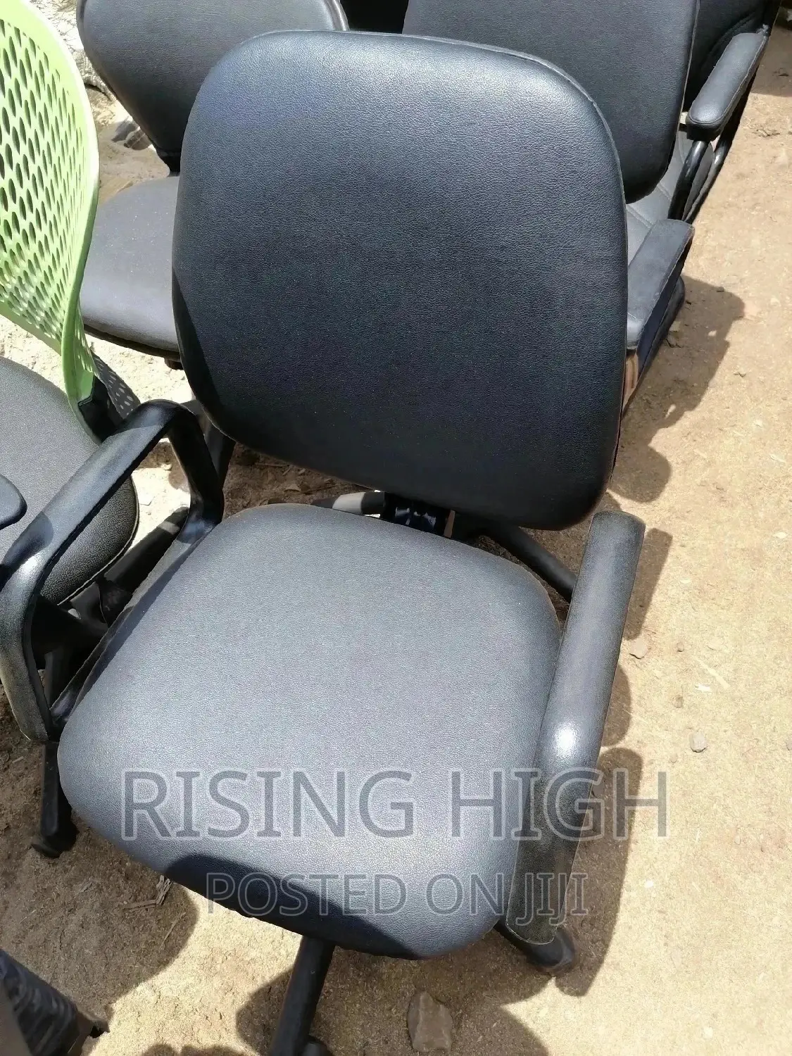 Durable Secretarial Chairs