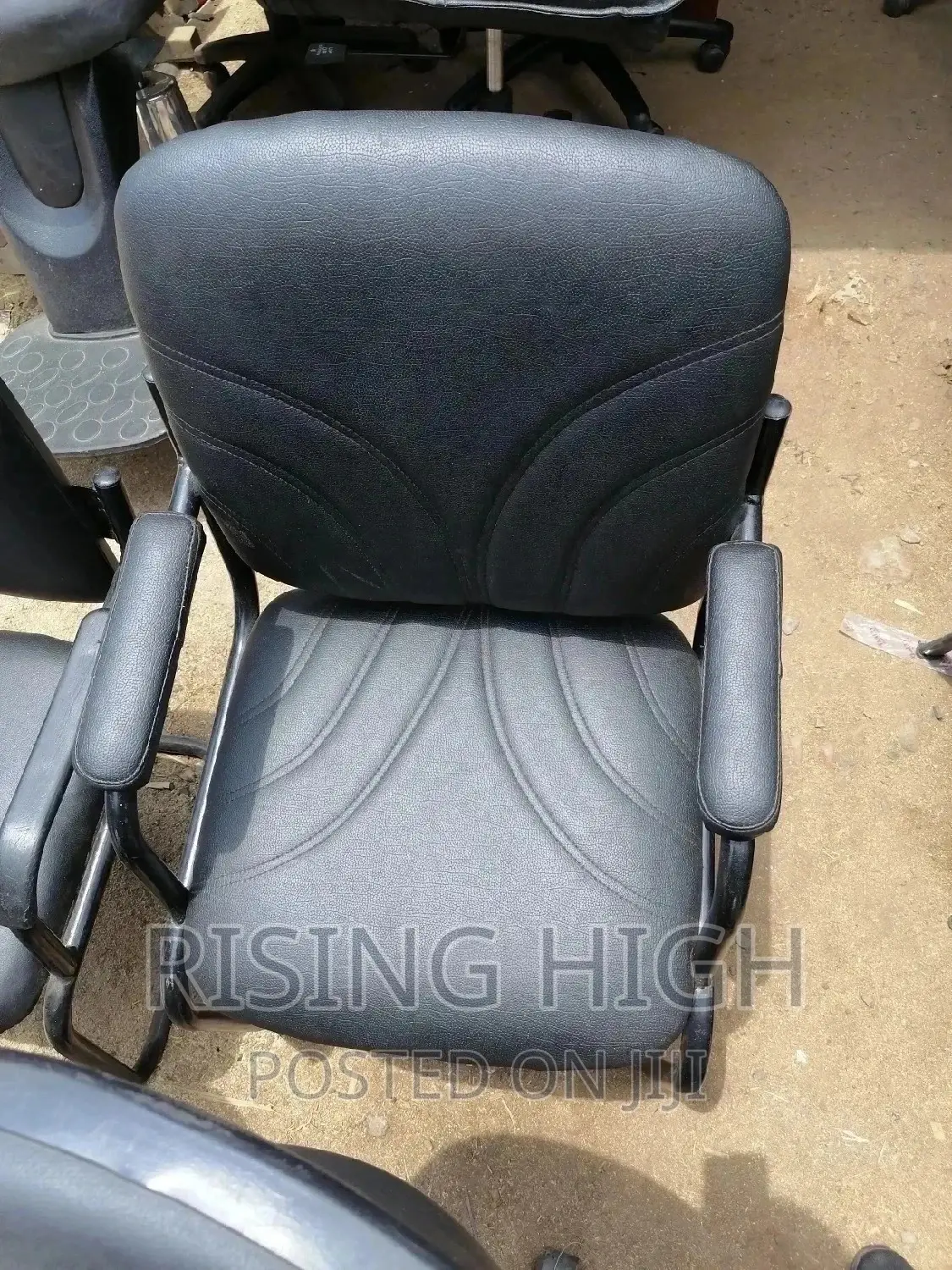 Good Quality U Base Chairs