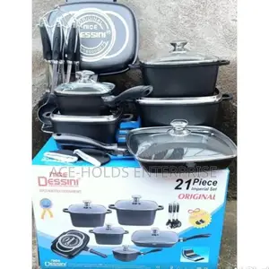 23 Square Dessini Cookware