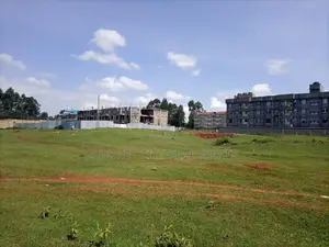 1/8 Plot Ideal for Flatzs or Rental