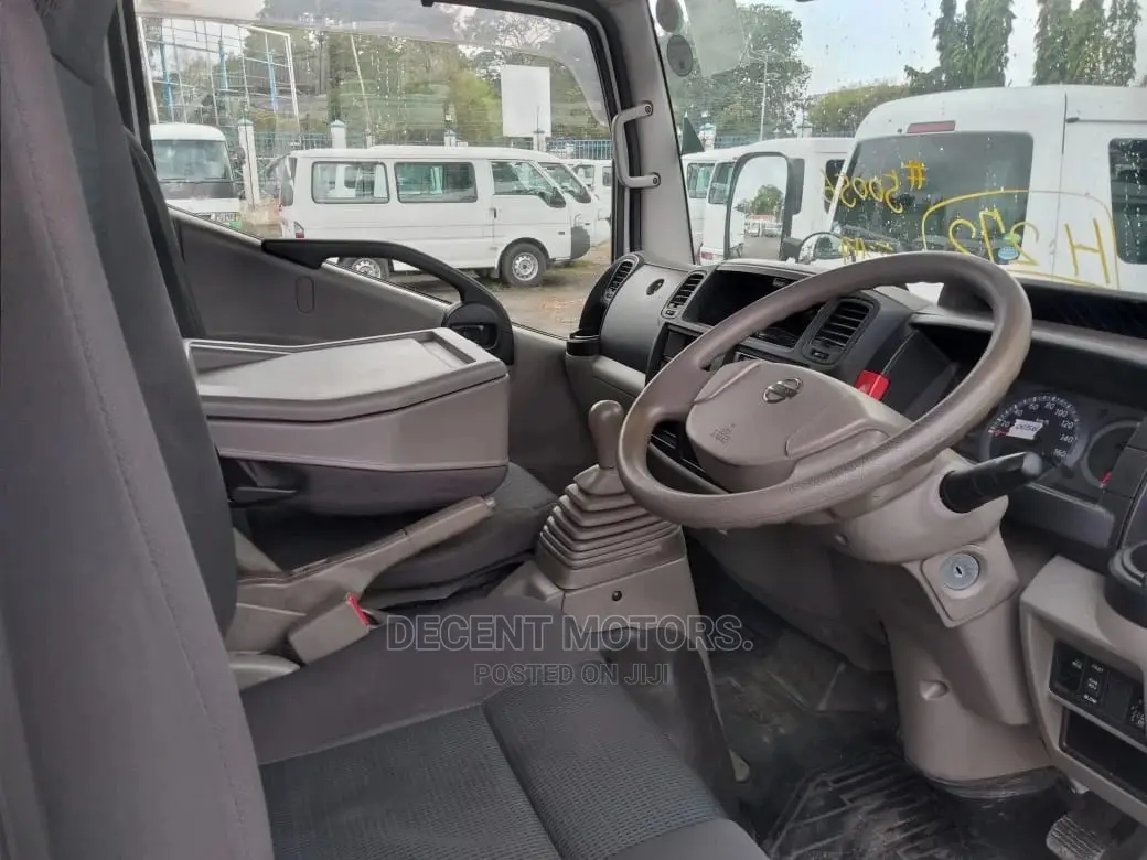 Nissan Atlas