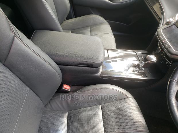 Toyota Crown 2015 Silver - thumbnail 6
