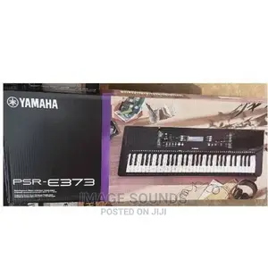 Keyboard Yamaha 373