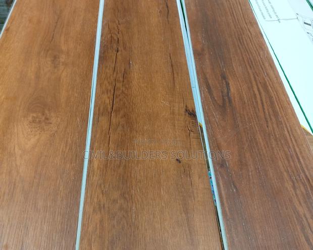 SPC Floor Tiles Per Sq Meter - main view